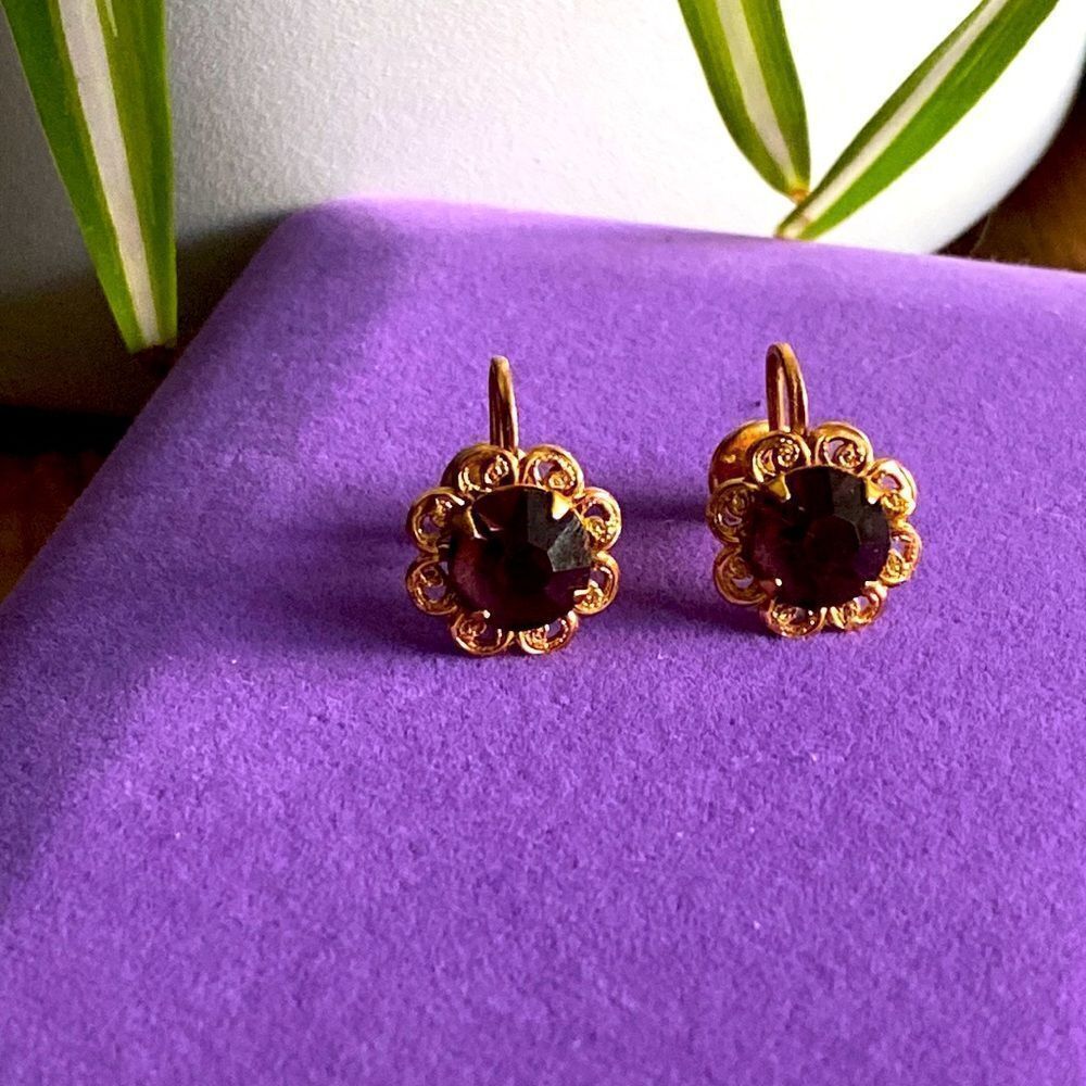 💛 Antique Gold Plated Purple Paste Screwback Earrings